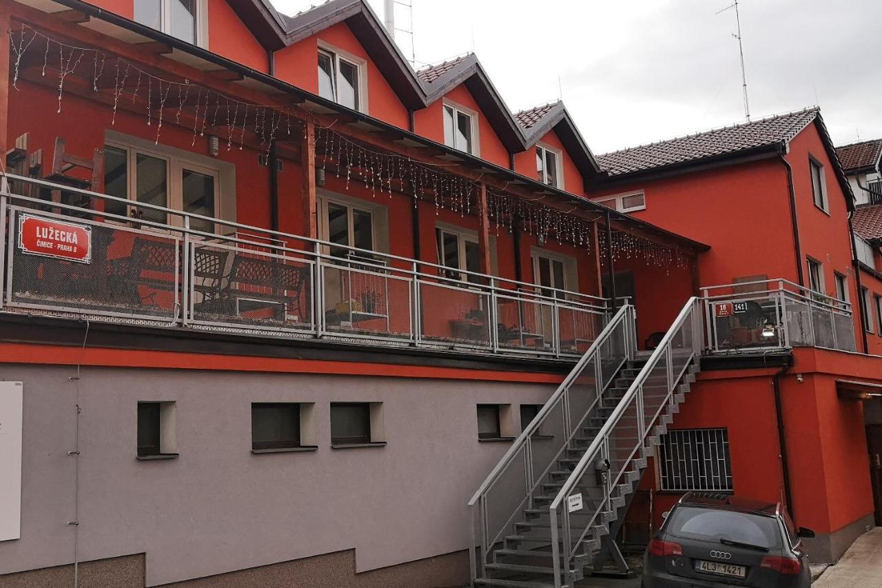 Aparthotel Bambus Zahrada Praha